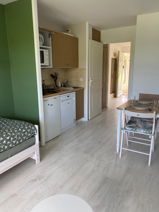 Charmant Studio Au Bord Du Lac Марсиак Екстериор снимка